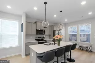 165 Tulip Dr, Covington, GA 30016 - Photo 10