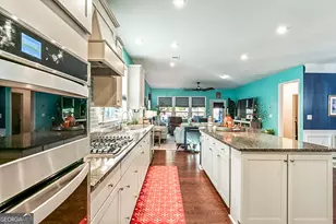 221 Little Gem Ct, Griffin, GA 30223 - Photo 14