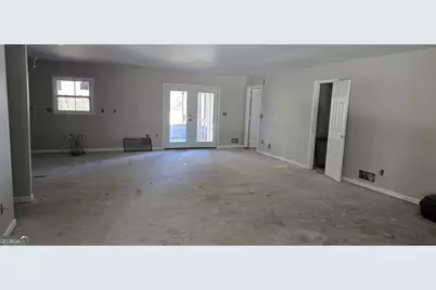 6435 Cumberland Drive, Rex, GA 30273 - Photo 8