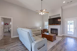 264 Brown Station Dr, Williamson, GA 30292 - Photo 18