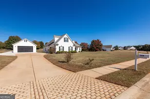 264 Brown Station Dr, Williamson, GA 30292 - Photo 4