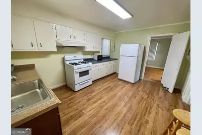 220 Airport Road, Griffin, GA 30224 - Photo 8