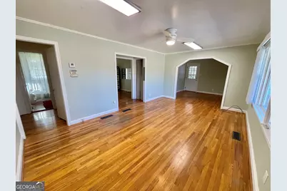 220 Airport Road, Griffin, GA 30224 - Photo 2