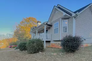 721 Meadow Spring Dr, Temple, GA 30179 - Photo 2