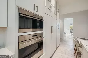 2246 Virginia Pl NE, Atlanta, GA 30305 - Photo 16