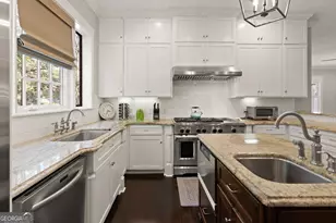 1044 Village Oaks Ln, Saint Simons, GA 31522 - Photo 12