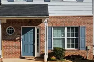 325 Brookview Dr, Riverdale, GA 30274 - Photo 1