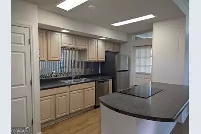 1200 Sharon Drive, Albany, GA 31707 - Photo 4