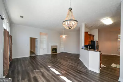 131 Greison Trail, Newnan, GA 30263 - Photo 8