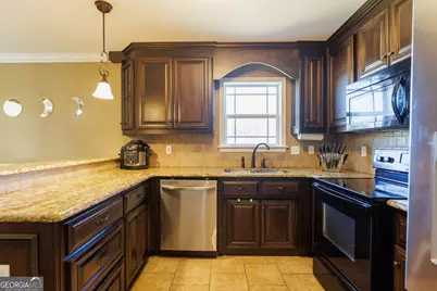 4686 Custer Drive, Valdosta, GA 31605 - Photo 12