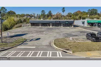 905 Hillcrest Parkway, Dublin, GA 31021 - Photo 2