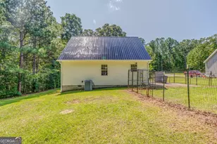 728 Hutto Rd, Cedartown, GA 30125 - Photo 4