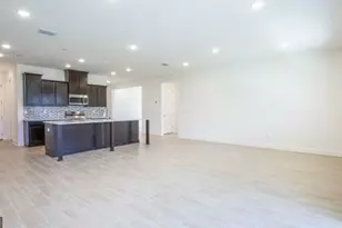 204 Savannah Way, Saint Marys, GA 31558 - Photo 4