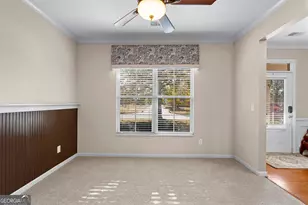 519 Bryant Lake Blvd, Lagrange, GA 30241 - Photo 8