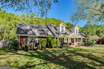 387 Sandhurst Drive, Richmond Hill, GA 31324 - Photo 2