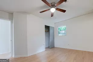 7064 Eunice Dr, Riverdale, GA 30274 - Photo 4