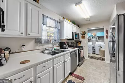 291 Regal Road, Jackson, GA 30233 - Photo 8