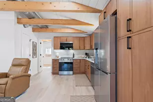 233 Lakeshore Dr, Eatonton, GA 31024 - Photo 4