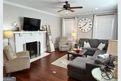 319 E College Street, Griffin, GA 30224 - Photo 2