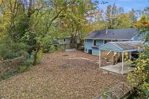 142 Woodbine Cir SE, Atlanta, GA 30317 - Photo 28