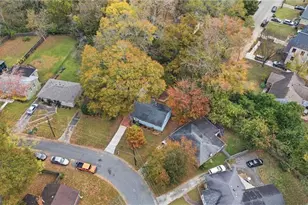 142 Woodbine Cir SE, Atlanta, GA 30317 - Photo 4