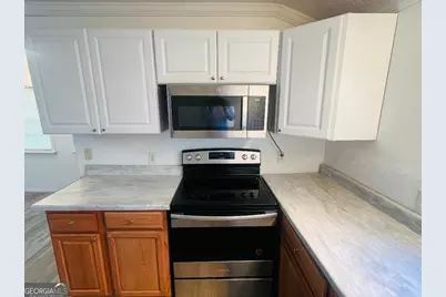 11 W Moore Street, Statesboro, GA 30458 - Photo 4