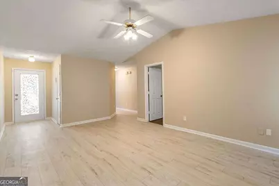 122 Lake Terrace, McDonough, GA 30253 - Photo 8