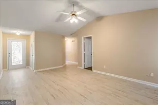 122 Lake Terrace, McDonough, GA 30253 - Photo 8