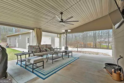 114 Austin Storey Circle, Newnan, GA 30263 - Photo 6