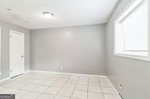 927 Slash Pine Rd, Forest Park, GA 30297 - Photo 20