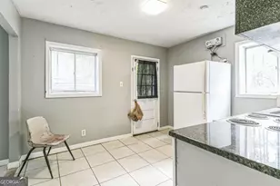 927 Slash Pine Rd, Forest Park, GA 30297 - Photo 18