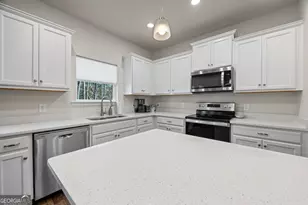 321 Quail Forest Circle, Toccoa, GA 30577 - Photo 16