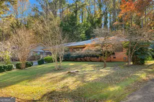 130 Club Dr, Stockbridge, GA 30281 - Photo 2