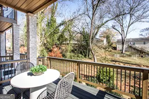 121 Bridgecrest Rd, Roswell, GA 30075 - Photo 8