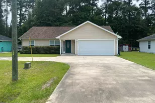 2068 Scrubby Bluff Dr, Kingsland, GA 31548 - Photo 1