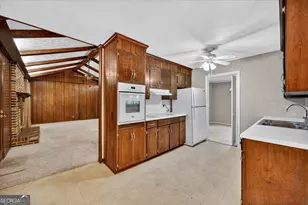 673 Commanche Dr, Macon, GA 31210 - Photo 12