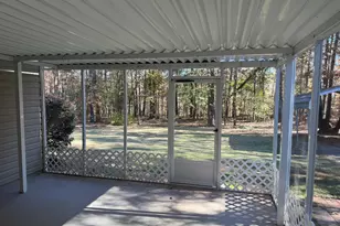 104 Cedar Ridge Dr, Lagrange, GA 30241 - Photo 16