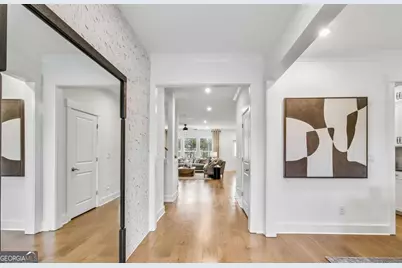 4712 Wilderness Trail, Flowery Branch, GA 30542 - Photo 4