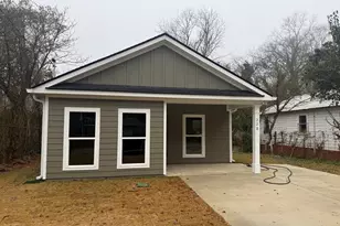 228 E Render St, Lagrange, GA 30241 - Photo 1