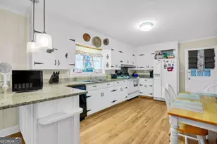 97 Azalea Ave, Garden City, GA 31408 - Photo 10