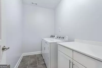 330 La Perla Drive, Sugar Hill, GA 30518 - Photo 14