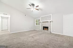 273 Martin Dr, Jonesboro, GA 30238 - Photo 10