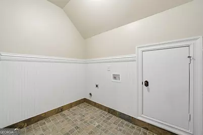 841 Camden Park Court NE, Atlanta, GA 30342 - Photo 64