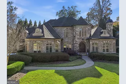 841 Camden Park Court NE, Atlanta, GA 30342 - Photo 1