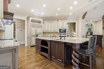 841 Camden Park Court NE, Atlanta, GA 30342 - Photo 26
