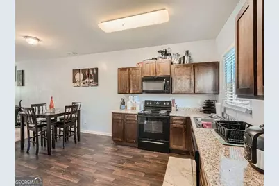 2161 Cypress Lane, Atlanta, GA 30331 - Photo 8