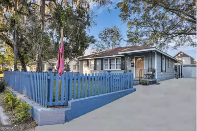 2016 Indiana Avenue, Savannah, GA 31404 - Photo 2