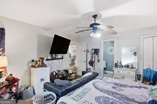 2016 Indiana Ave, Savannah, GA 31404 - Photo 22