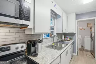 2016 Indiana Ave, Savannah, GA 31404 - Photo 12