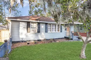 2016 Indiana Ave, Savannah, GA 31404 - Photo 4